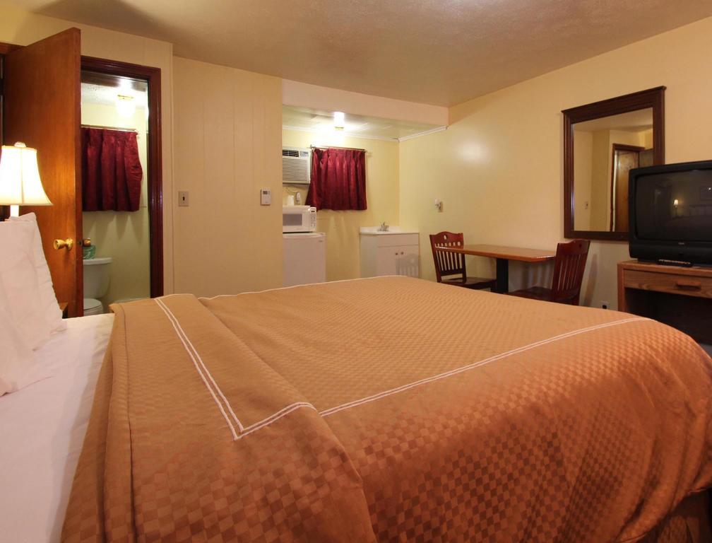 Brookside & Motel Saco